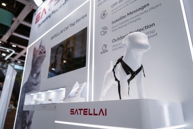 SATELLAI estrena en IFA 2026 su tag para gatos y su rastreador satelital para perros con IA
